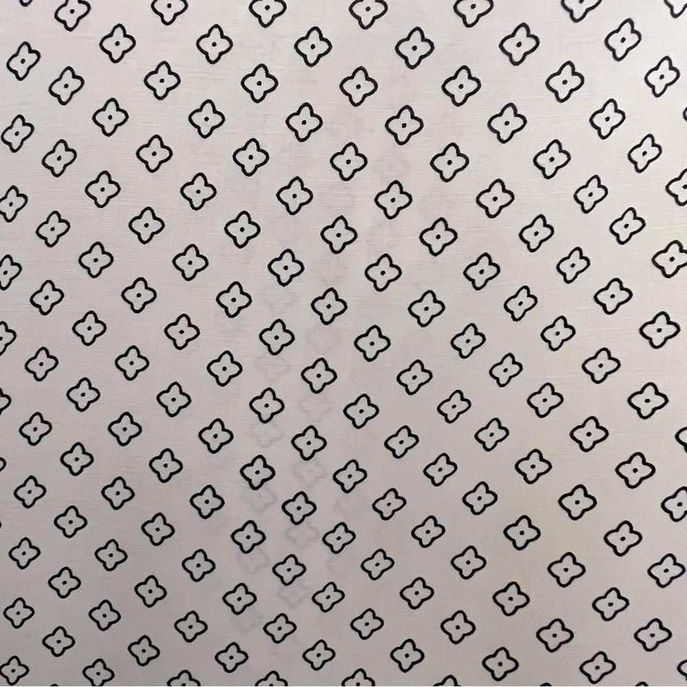 Velvet by Graham & Spencer Modern Tiny Floral Patterned Cream Blouse NEW Scandi - Picture 8 of 13